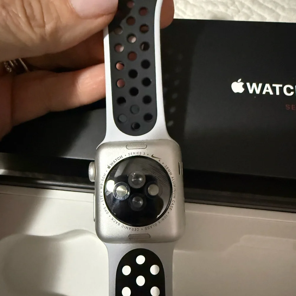 Nike Apple Watch 3 sport with Black and White Band